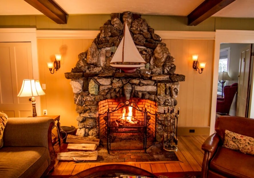 fireplace-890x625